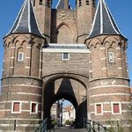Discover Haarlem's Sights and Attractions like the Amsterdamse Poort – the ancient gate to Amsterdam from Haarlem