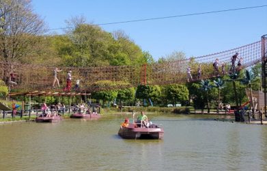 Linnaeushof playground near Haarlem is fun for families with young kids 